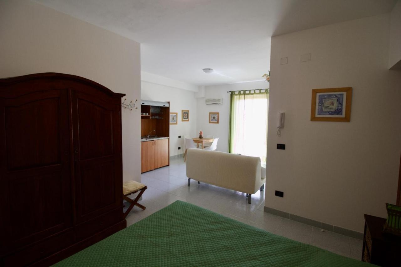 Salina Appartement Trappeto  Buitenkant foto