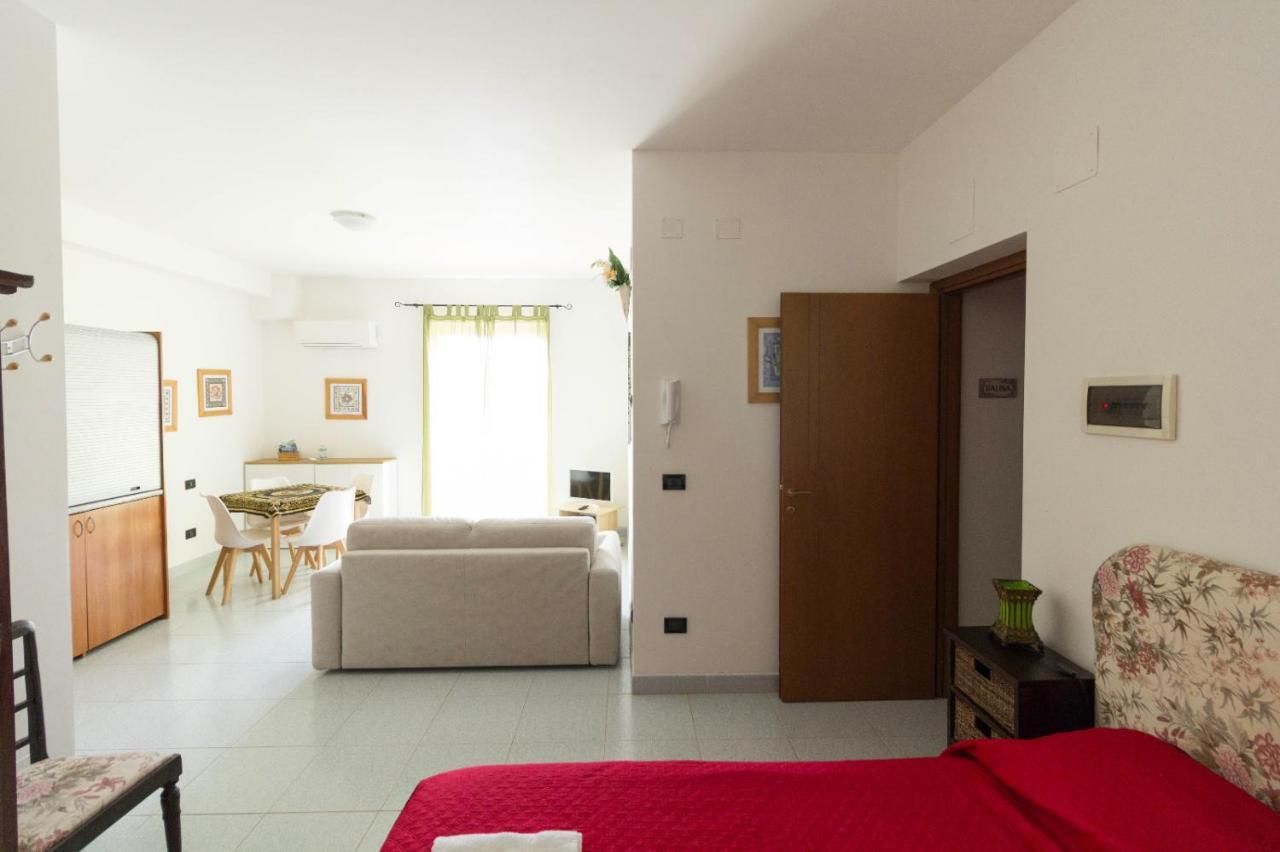 Salina Appartement Trappeto  Buitenkant foto